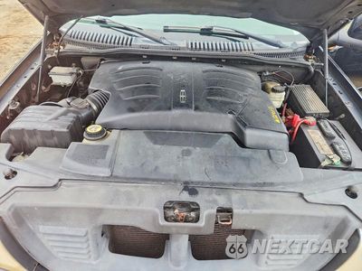 Zdjęcie 12 z 13 samochodu: 2005 LINCOLN AVIATOR VIN:5LMEU68H55ZJ15051 - miniatura