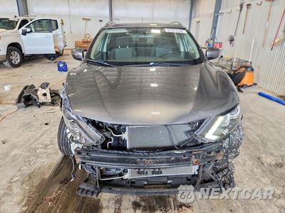 Piąte zdjęcie samochodu w środku: 2017 NISSAN ROGUE SPORT SV VIN:JN1BJ1CR1HW103753 - miniatura
