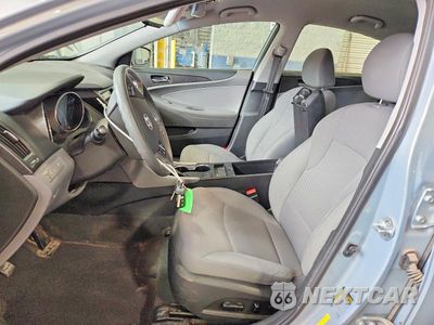 Zdjęcie 7 z 12 samochodu: 2013 HYUNDAI SONATA GLS VIN:5NPEB4AC7DH784489 - miniatura