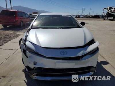 Piąte zdjęcie samochodu w środku: 2027 TOYOTA PRIUS PLUG-IN HYBRID SE VIN:JTDACACU4V3084295 - miniatura