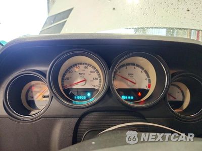 Zdjęcie 9 z 12 samochodu: 2010 DODGE CHALLENGER SE VIN:2B3CJ4DV8AH322942 - miniatura