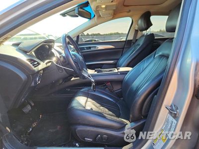 Zdjęcie 7 z 12 samochodu: 2014 LINCOLN MKZ VIN:3LN6L2GK1ER825018 - miniatura