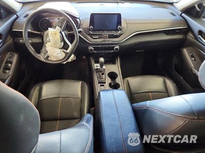 Zdjęcie 8 z 13 samochodu: 2022 NISSAN ALTIMA SR VIN:1N4BL4CW6NN346187 - miniatura