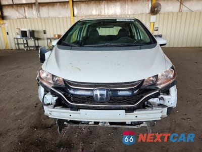 Piąte zdjęcie samochodu w środku: 2020 HONDA FIT EX VIN:3HGGK5H83LM703160 - miniatura
