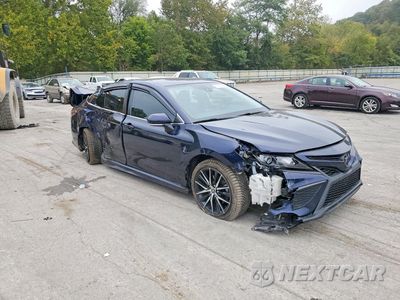 Czwarte zdjęcie samochodu z boku: 2022 TOYOTA CAMRY SE VIN:4T1G11AK4NU714176 - miniatura