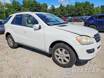 Czwarte zdjęcie samochodu z boku: 2007 MERCEDES-BENZ ML 350 VIN:4JGBB86EX7A275685 - miniatura