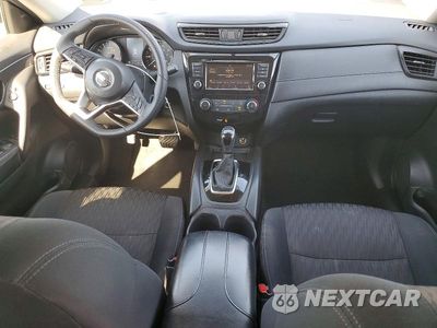 Zdjęcie 8 z 13 samochodu: 2018 NISSAN ROGUE S VIN:5N1AT2MV1JC830737 - miniatura