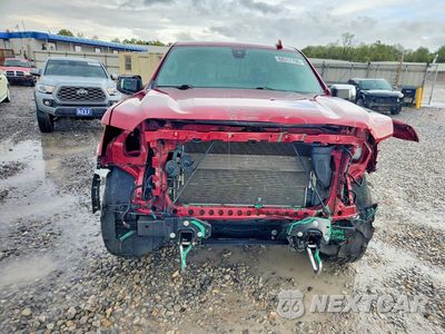 Piąte zdjęcie samochodu w środku: 2019 GMC SIERRA K1500 DENALI VIN:1GTU9FEL4KZ358570 - miniatura