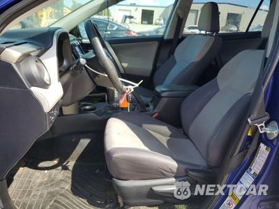 Zdjęcie 7 z 13 samochodu: 2015 TOYOTA RAV4 XLE VIN:2T3RFREV8FW359373 - miniatura