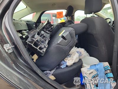 Zdjęcie 10 z 12 samochodu: 2016 FORD FOCUS SE VIN:1FADP3F24GL397668 - miniatura