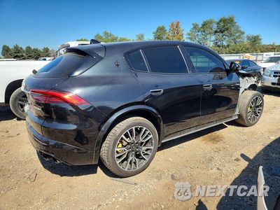 Trzecie zdjęcie samochodu z tyłu: 2023 MASERATI GRECALE MODENA VIN:ZN682AVM0P7434191 - miniatura