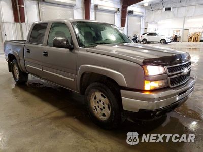 Czwarte zdjęcie samochodu z boku: 2006 CHEVROLET SILVERADO K1500 VIN:2GCEK13Z961308037 - miniatura