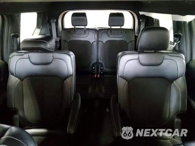 Zdjęcie 10 z 13 samochodu: 2023 JEEP GRAND CHEROKEE L LAREDO VIN:1C4RJKAG1P8825231 - miniatura
