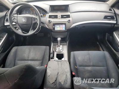 Zdjęcie 8 z 12 samochodu: 2013 HONDA CROSSTOUR EX VIN:5J6TF3H31DL002589 - miniatura