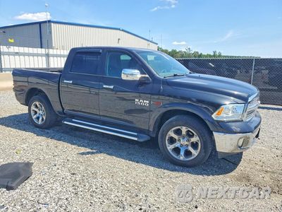 Czwarte zdjęcie samochodu z boku: 2017 RAM 1500 LARAMIE VIN:1C6RR7NM9HS881693 - miniatura