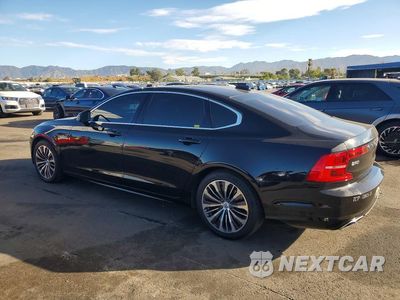 Drugie zdjęcie samochodu z przodu: 2020 VOLVO S90 T6 MOMENTUM VIN:LVYA22MK6LP175444 - miniatura