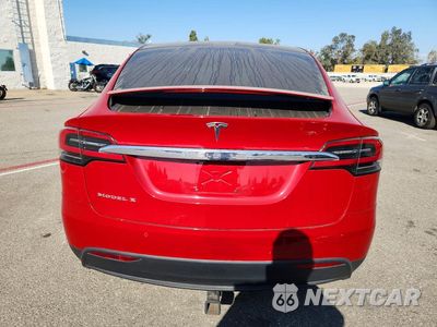 Zdjęcie 6 z 14 samochodu: 2016 TESLA MODEL X VIN:5YJXCAE21GF002941 - miniatura