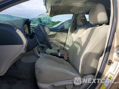 Zdjęcie 7 z 12 samochodu: 2013 TOYOTA COROLLA LE VIN:5YFBU4EE5DP196571 - miniatura