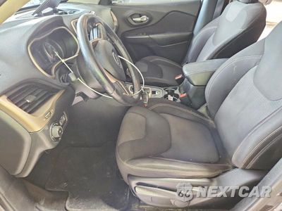 Zdjęcie 7 z 13 samochodu: 2015 JEEP CHEROKEE LATITUDE VIN:1C4PJMCB7FW738741 - miniatura
