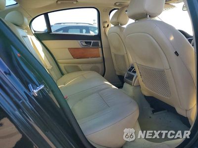 Zdjęcie 10 z 12 samochodu: 2010 JAGUAR XF LUXURY VIN:SAJWA0FA0AHR62536 - miniatura