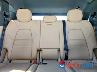 Zdjęcie 10 z 13 samochodu: 2021 PORSCHE CAYENNE E-HYBRID VIN:WP1AE2AY9MDA24350 - miniatura
