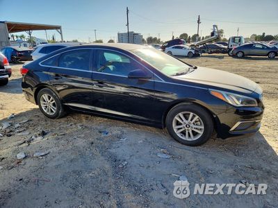 Czwarte zdjęcie samochodu z boku: 2016 HYUNDAI SONATA SE VIN:5NPE24AF3GH378465 - miniatura
