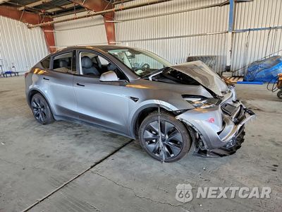 Czwarte zdjęcie samochodu z boku: 2024 TESLA MODEL Y VIN:7SAYGDEE1RF125195 - miniatura