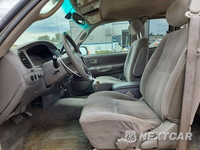 Zdjęcie 7 z 12 samochodu: 2001 TOYOTA TUNDRA SR5 VIN:5TBBT44151S196759 - miniatura