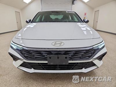 Piąte zdjęcie samochodu w środku: 2026 HYUNDAI ELANTRA SEL SPORT VIN:KMHLM4DG8TU186220 - miniatura