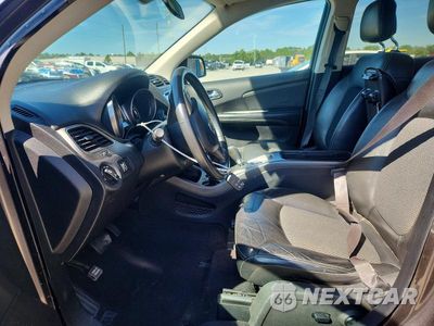 Zdjęcie 7 z 13 samochodu: 2018 DODGE JOURNEY CROSSROAD VIN:3C4PDCGB5JT414844 - miniatura
