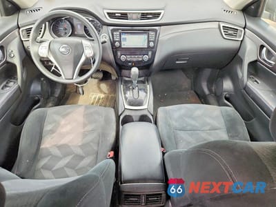 Zdjęcie 8 z 13 samochodu: 2016 NISSAN ROGUE SV VIN:5N1AT2MV5GC812802 - miniatura
