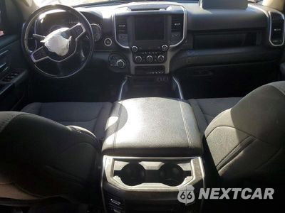 Zdjęcie 8 z 12 samochodu: 2020 RAM 1500 BIG HORN/LONE STAR VIN:1C6SRFBT3LN254261 - miniatura
