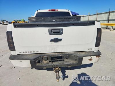 Zdjęcie 6 z 12 samochodu: 2007 CHEVROLET SILVERADO K1500 CREW CAB VIN:2GCEK13M771546586 - miniatura