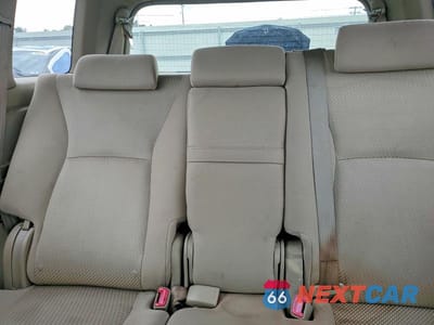 Zdjęcie 10 z 13 samochodu: 2006 TOYOTA HIGHLANDER BASE VIN:JTEDP21A760113318 - miniatura