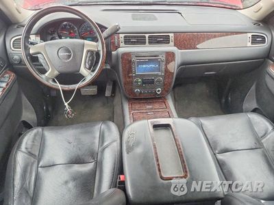 Zdjęcie 8 z 13 samochodu: 2013 GMC YUKON XL DENALI VIN:1GKS2MEFXDR357439 - miniatura