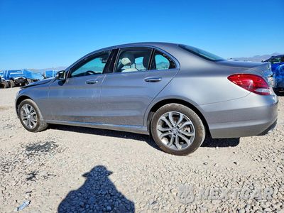 Drugie zdjęcie samochodu z przodu: 2015 MERCEDES-BENZ C 300 4MATIC VIN:55SWF4KB8FU036042 - miniatura