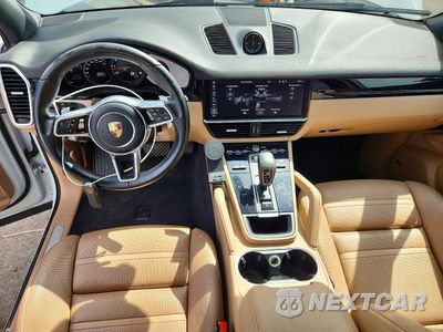 Zdjęcie 8 z 13 samochodu: 2020 PORSCHE CAYENNE VIN:WP1AA2AY3LDA02452 - miniatura