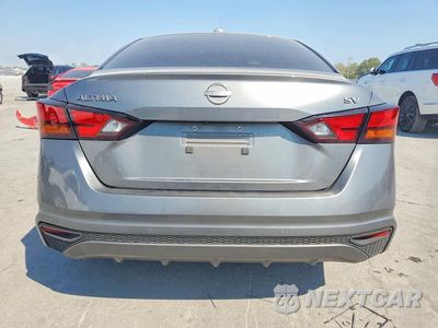 Zdjęcie 6 z 12 samochodu: 2023 KIA SEDONA EX VIN:KNDMC5C19J6351840 - miniatura