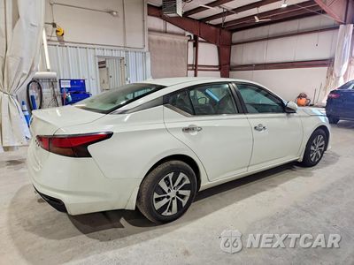 Trzecie zdjęcie samochodu z tyłu: 2019 NISSAN ALTIMA S VIN:1N4BL4BV2KC243123 - miniatura