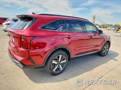 Trzecie zdjęcie samochodu z tyłu: 2021 KIA SORENTO S VIN:5XYRL4LC4MG073173 - miniatura