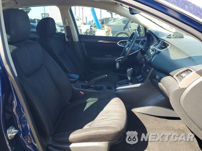 Zdjęcie 7 z 12 samochodu: 2017 NISSAN SENTRA SV VIN:3N1AB7AP1HL722730 - miniatura
