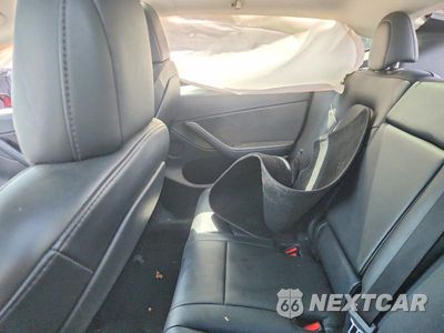 Zdjęcie 10 z 13 samochodu: 2022 TESLA MODEL Y VIN:7SAYGDEE3NF481447 - miniatura