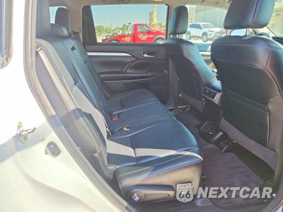 Zdjęcie 10 z 12 samochodu: 2016 TOYOTA HIGHLANDER XLE VIN:5TDJKRFH6GS328370 - miniatura