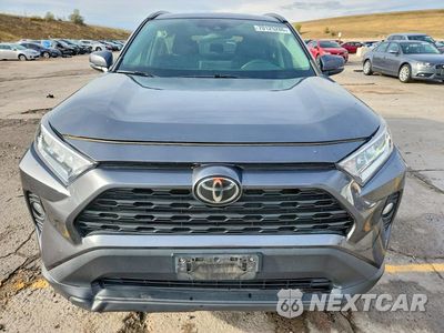 Piąte zdjęcie samochodu w środku: 2020 TOYOTA RAV4 XLE VIN:2T3P1RFV3LC060987 - miniatura