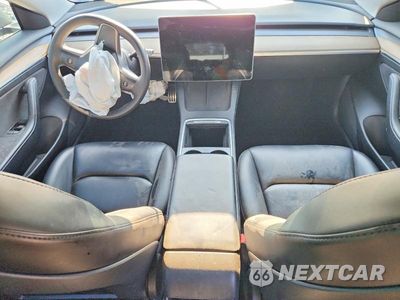 Zdjęcie 8 z 12 samochodu: 2022 TESLA MODEL 3 VIN:5YJ3E1EC7NF270519 - miniatura