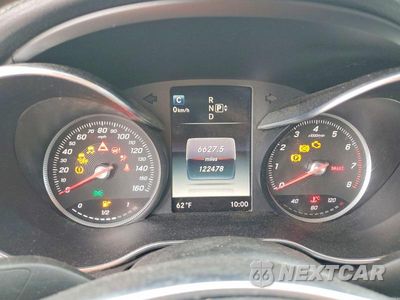 Zdjęcie 9 z 12 samochodu: 2015 MERCEDES-BENZ C 300 4MATIC VIN:55SWF4KB9FU024028 - miniatura