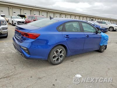 Trzecie zdjęcie samochodu z tyłu: 2021 KIA FORTE LXS VIN:3KPF24AD5ME372685 - miniatura