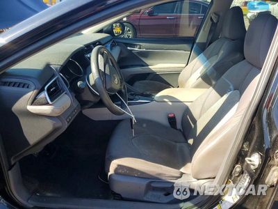 Zdjęcie 7 z 13 samochodu: 2018 TOYOTA CAMRY L VIN:4T1B11HK2JU644557 - miniatura