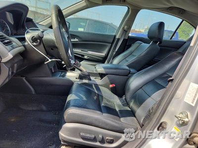 Zdjęcie 7 z 13 samochodu: 2012 HONDA ACCORD SE VIN:1HGCP2F65CA198171 - miniatura