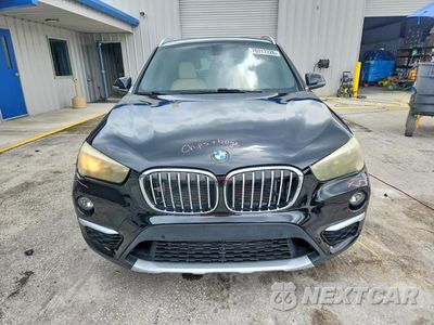Piąte zdjęcie samochodu w środku: 2018 BMW X1 XDRIVE28I VIN:WBXHT3Z36J4A66609 - miniatura